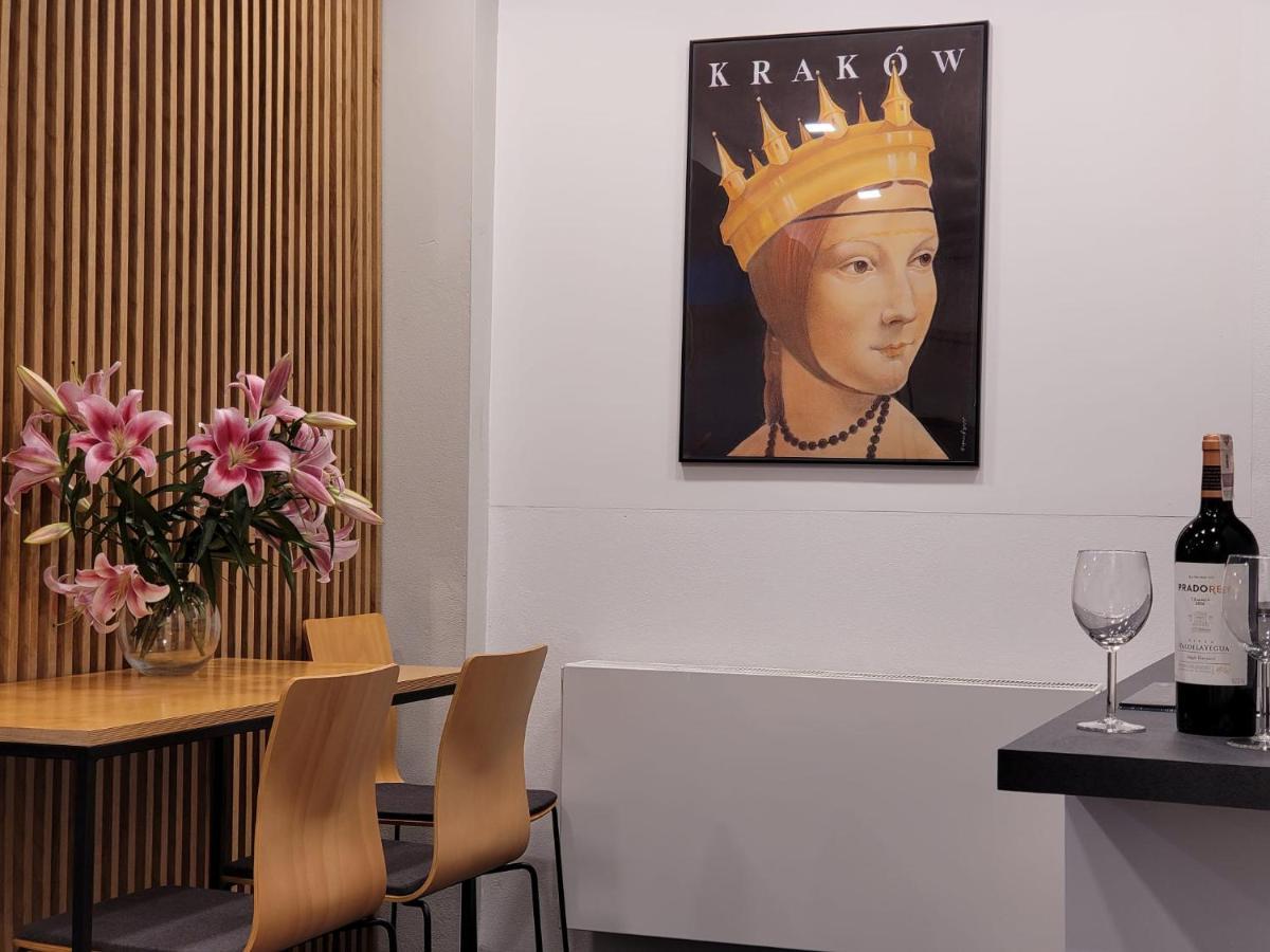 Dada Premium Aparthotel Krakau Exterior foto